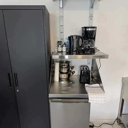 Moderne Kleine Im Ex-studentenwohnheim In Essen