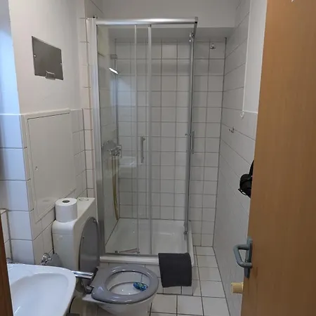 Moderne Kleine Im Ex-studentenwohnheim In Daire